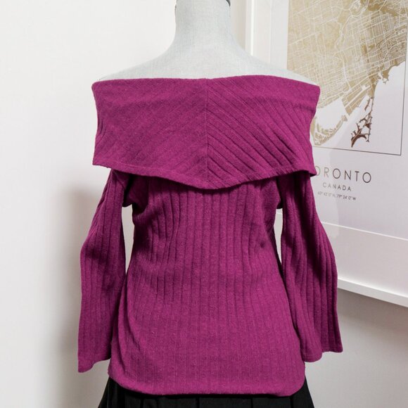Fuchsia Belted Off the Shoulder Sweater 🍇 FRANK LYMAN - Picture 2 of 8